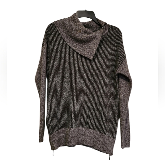 Leo & Nichole Oversized Zip Up Turtleneck Grey Black Ribbed Knit Sweater Sz L - Picture 1 of 9